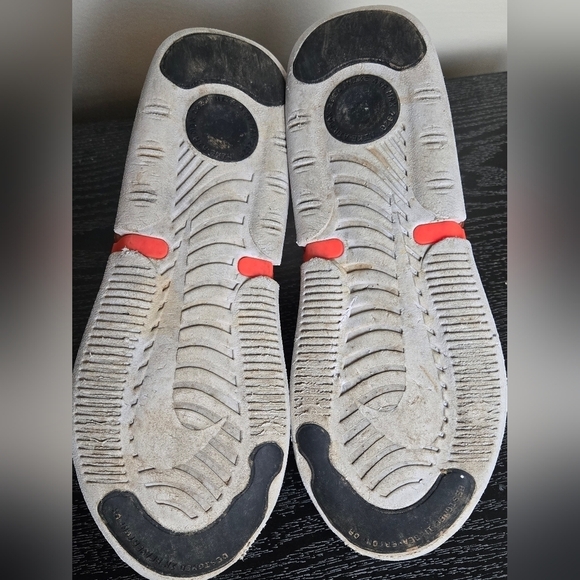 Women's Nike Air Max Up Sneakers Crimson Pink Blast, Size 9 - Picture 6 of 6